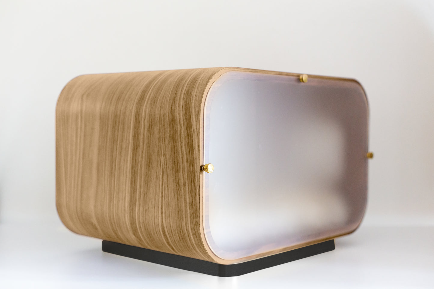 LUNA Bed in White Oak